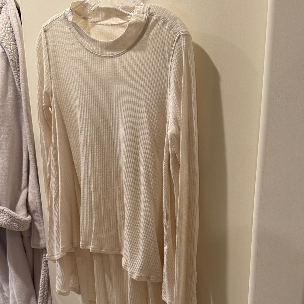 lululemon athletica Cream Ribbed Long Sleeve Top